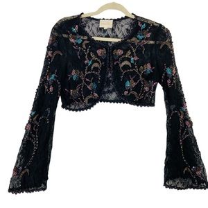 Cassandra Stone Vintage cropped lace embroidered beaded bell sleeve top. Size 10